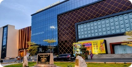 Icon representing 70,000+ hospitals in India adopting cloud hospital management software